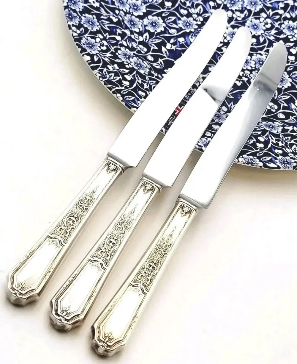 1847 Rogers Bros Ancestral Silverplate Set of 3 Dinner Knives Discontinued